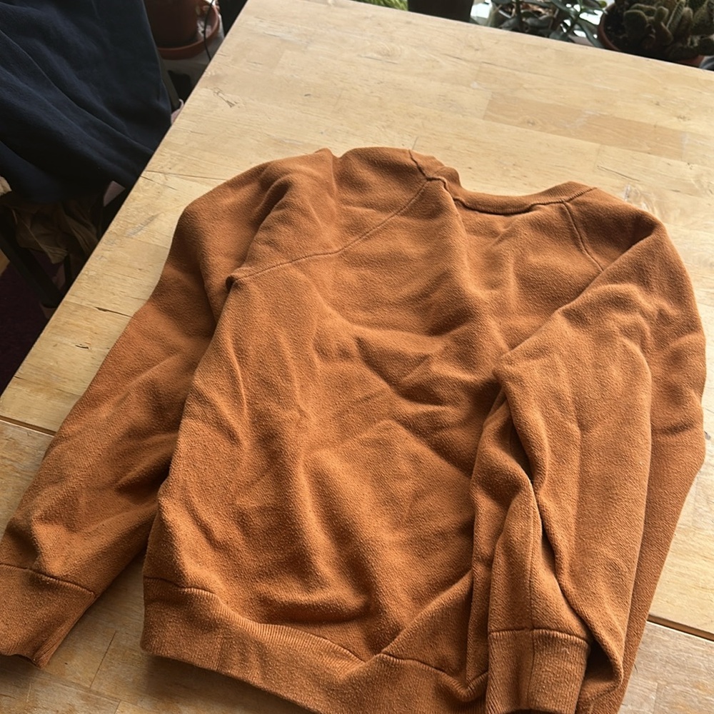 Sweater - Picture 2 of 5